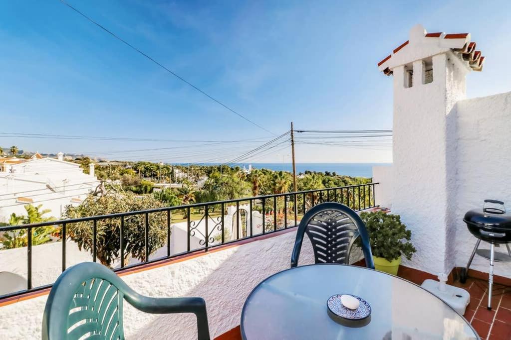 Capistrano Village, 1 Bedroom + Free Wi-Fi Нерха Экстерьер фото