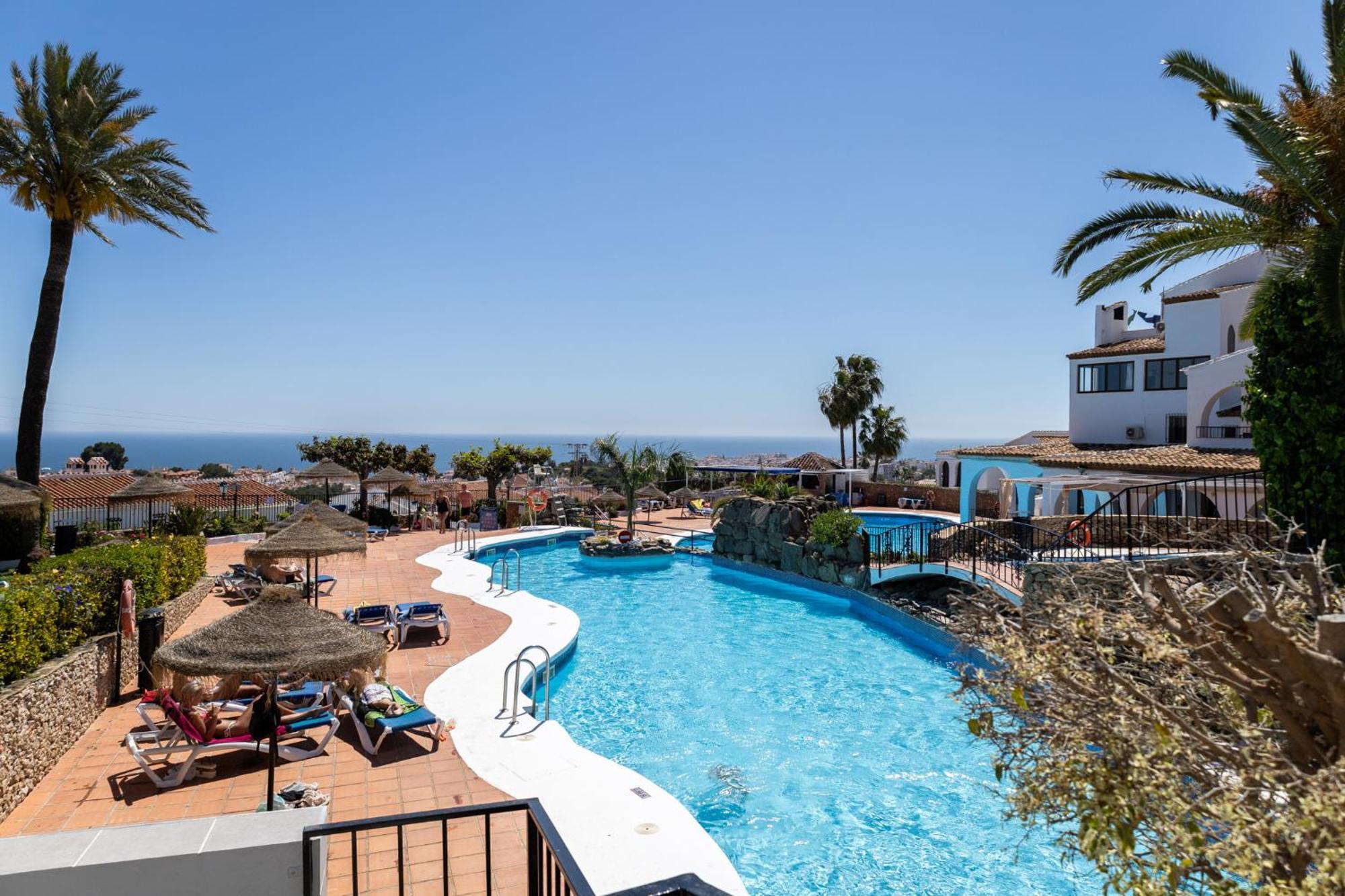 Capistrano Village, 1 Bedroom + Free Wi-Fi Нерха Экстерьер фото